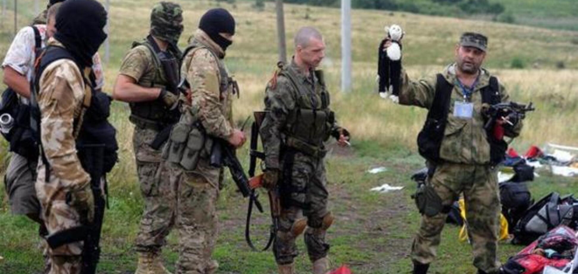 Террористы не дают спасателям увезти тела погибших в Boeing-777