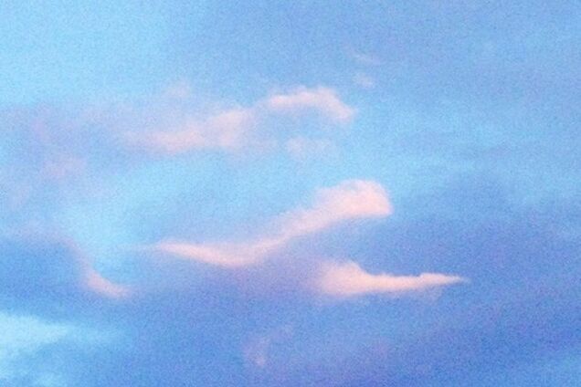 После авиакатастрофы Boeing-777 в небе на Херсонщине появился 'небесный самолет'