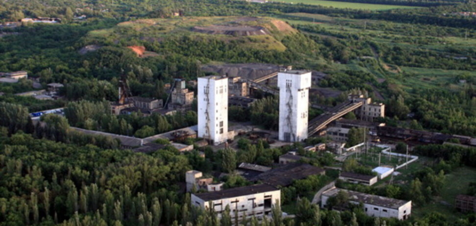 Из обстрелянной террористами донецкой шахты спасли 223 горняка