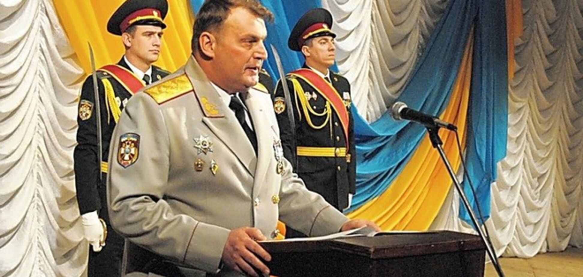 В армії спростували історію про послані солдат 'за Броники' генералі