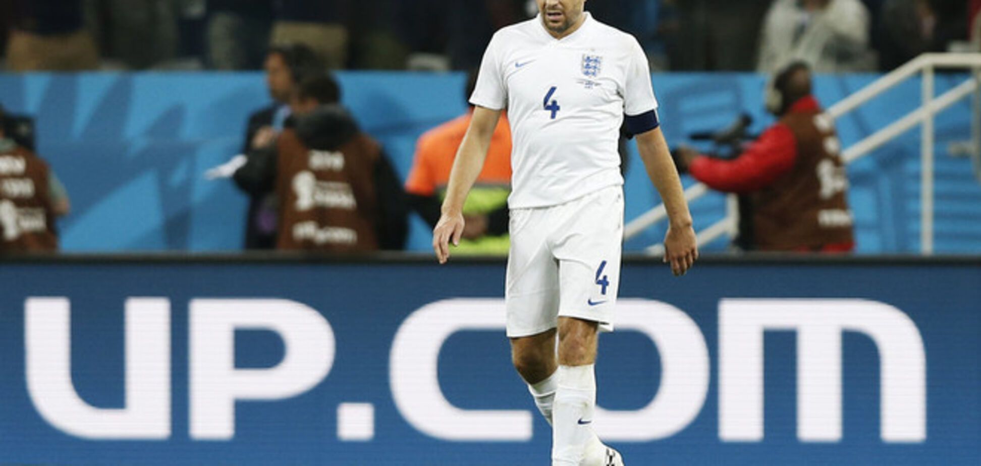 Капитан 'Ливерпуля' завершил карьеру в сборной Англии