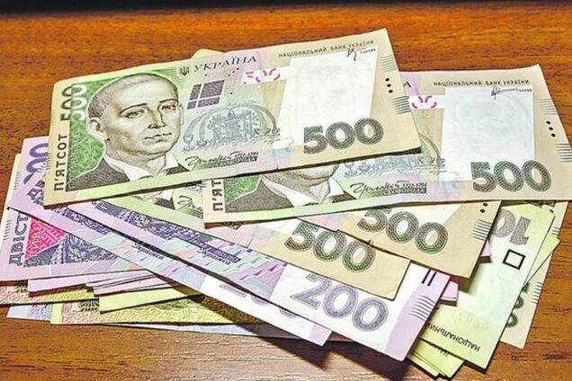 Крымские пенсионеры впервые получат украинские пенсии после аннексии полуострова