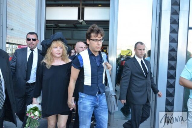 Старт 'Новой волны': Алла Пугачева уже прибыла в Ригу