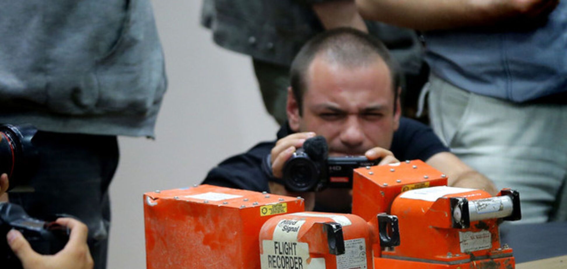 Чорні ящики збитого Boeing-777 будуть розшифровувати в Британії