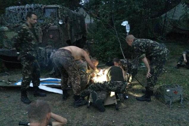 Николаевские десантники прорвали оцепление террористов и вывезли тяжелораненых в тыл