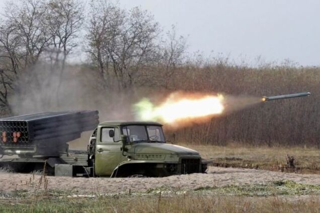 Росія перекинула в Україну ще 14 'Градів'