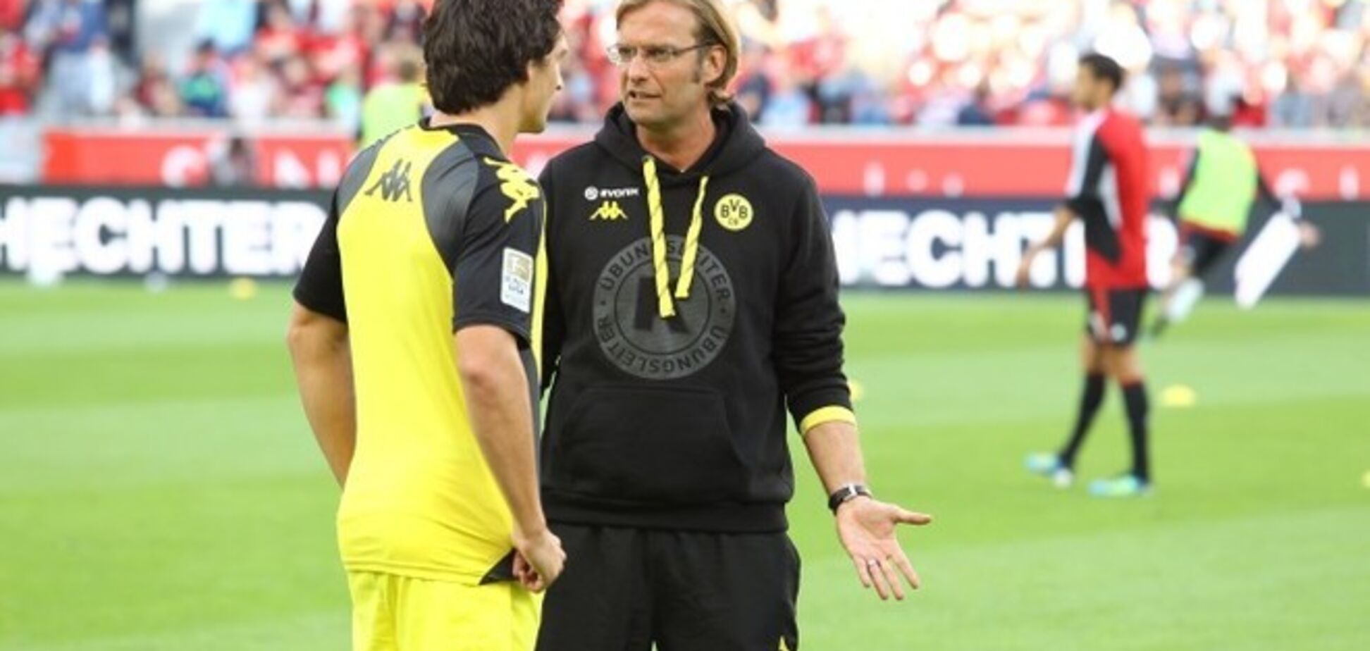 Тренер 'Боруссии' пообещал съесть метлу