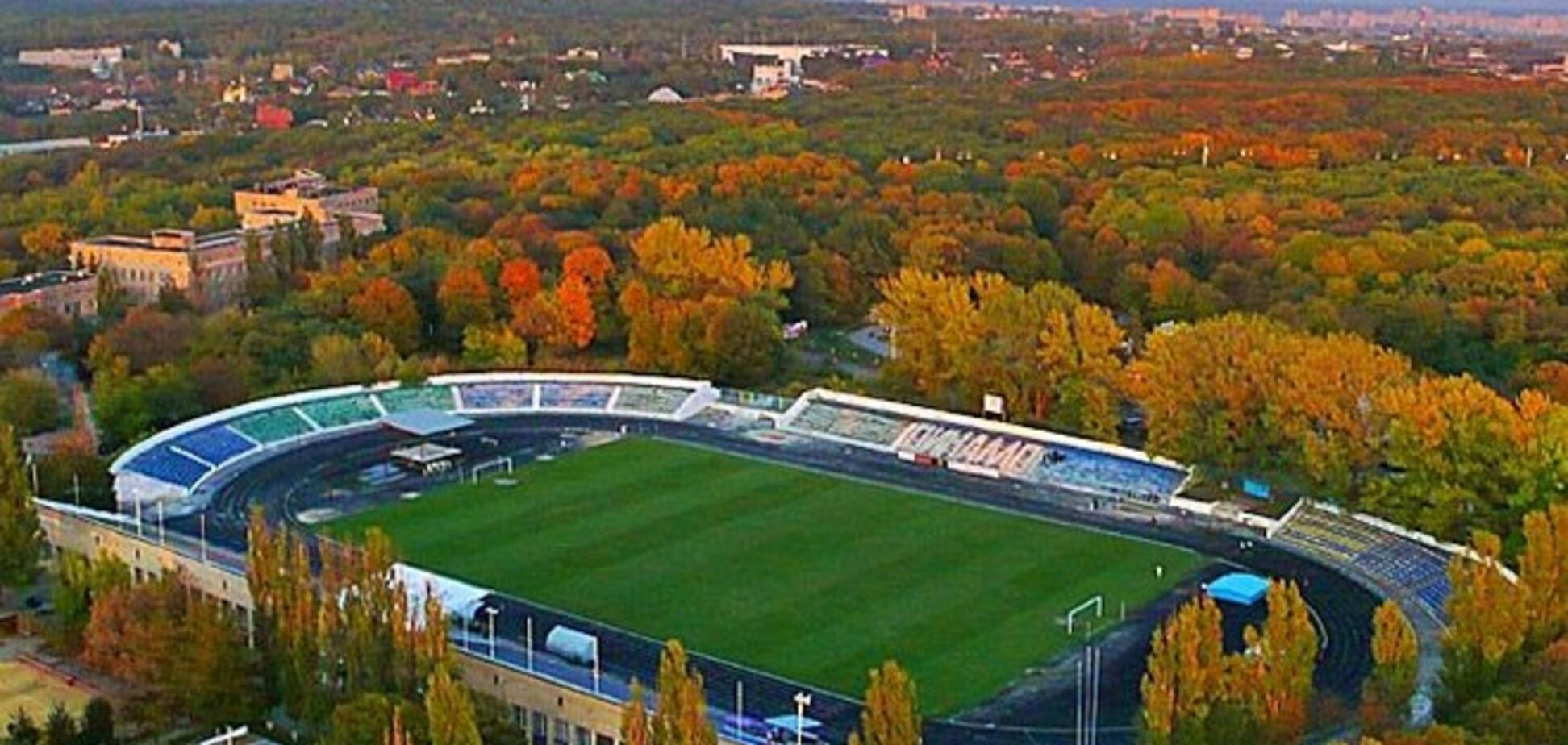 'Металлист' начнет сезон на стадионе 'Динамо'