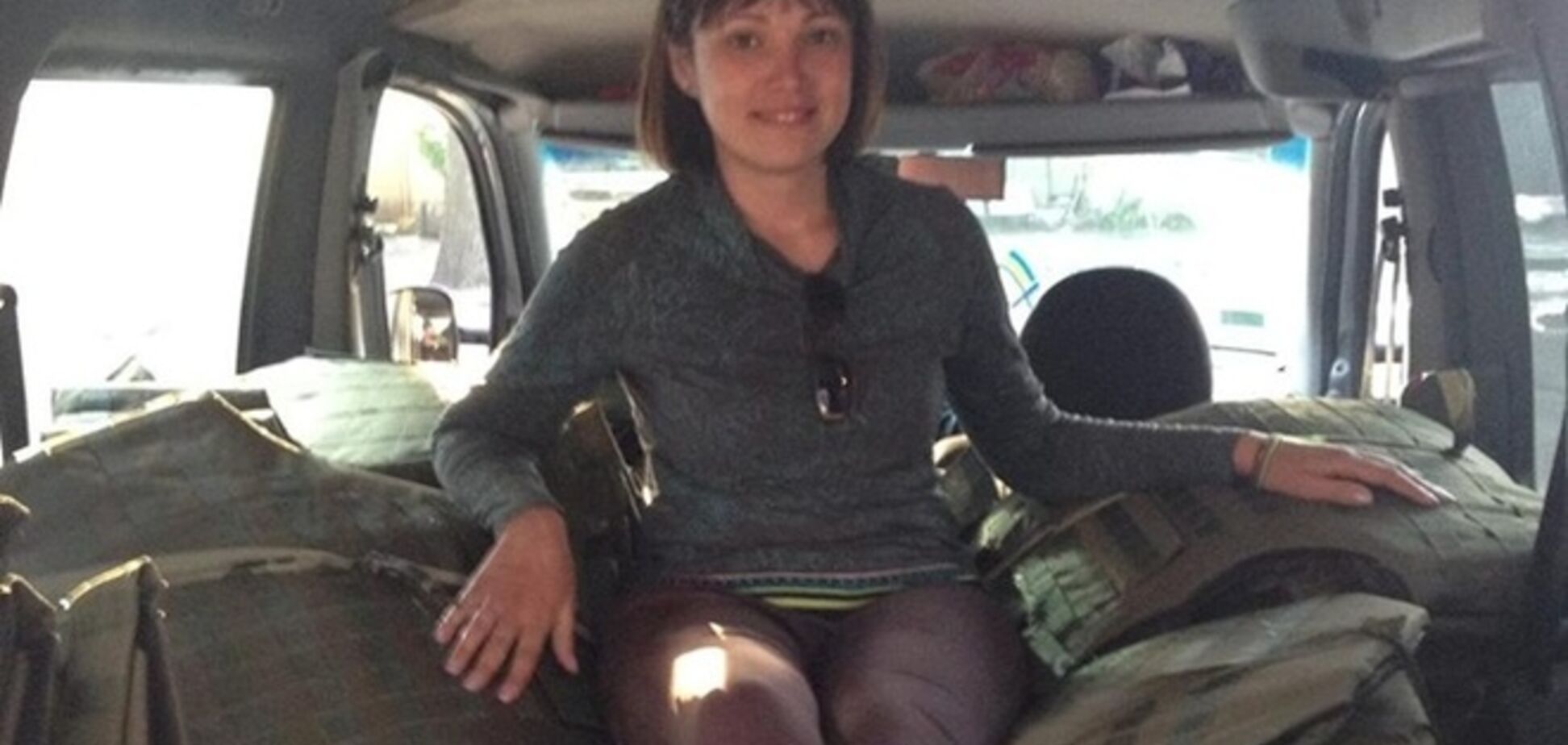 Женщины на войне. Бизнесвумен возит на блокпосты и амуницию, и пиццу