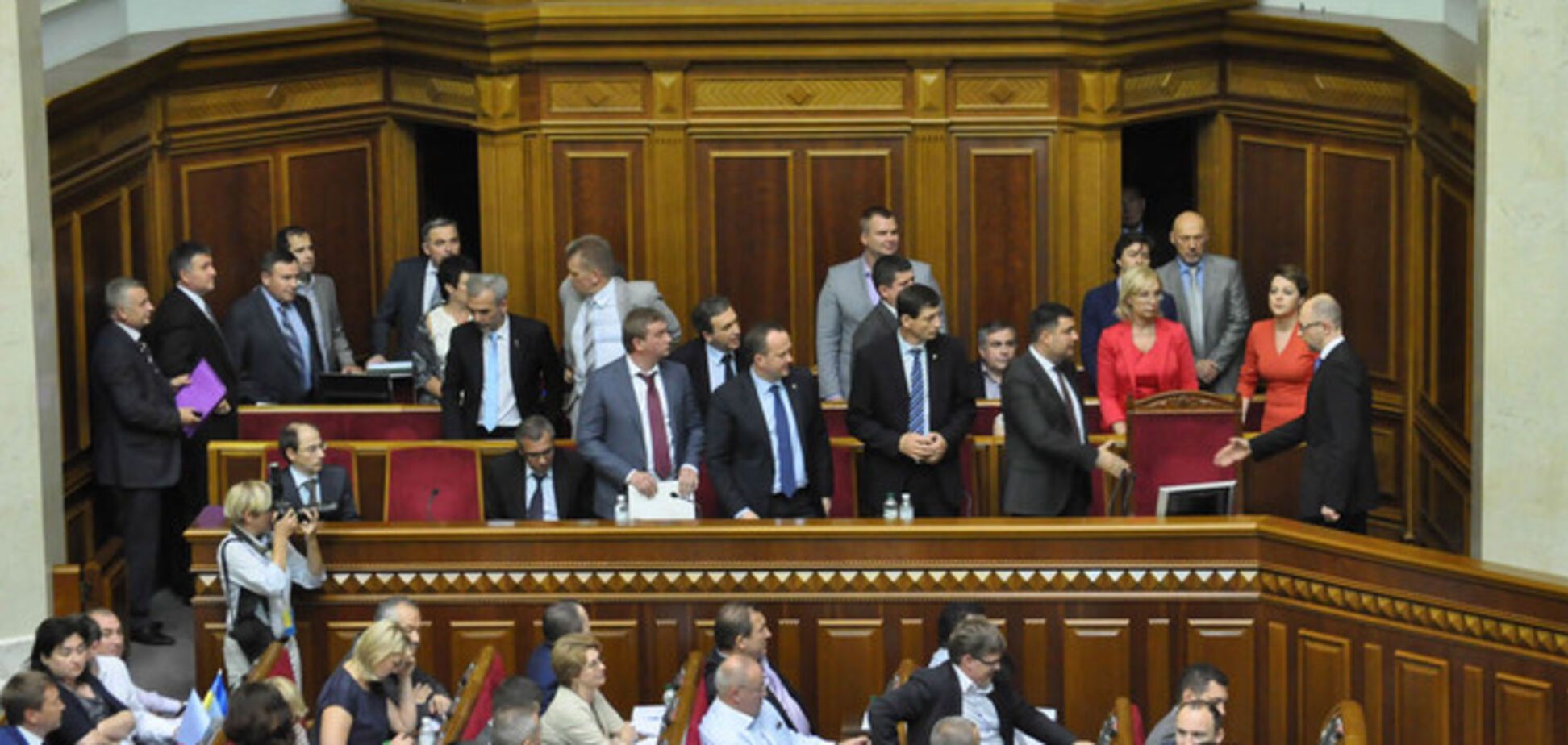 Cтановясь премьерами, кролики кушают не морковку, а уже капусту