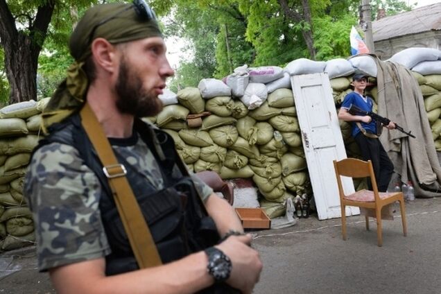 Члени банди 'Чечена' грабували супермаркети на користь 'ДНР'