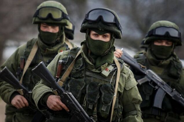 Росія зосередила на кордоні з Україною 15 тис. Військових