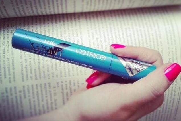 Сепаратистка похвасталась найденной на месте крушения Боинга тушью