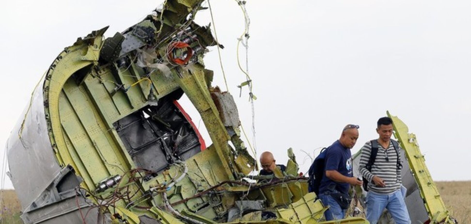 Искать тела жертв крушения Boeing-777 будет королевская полиция Нидерландов