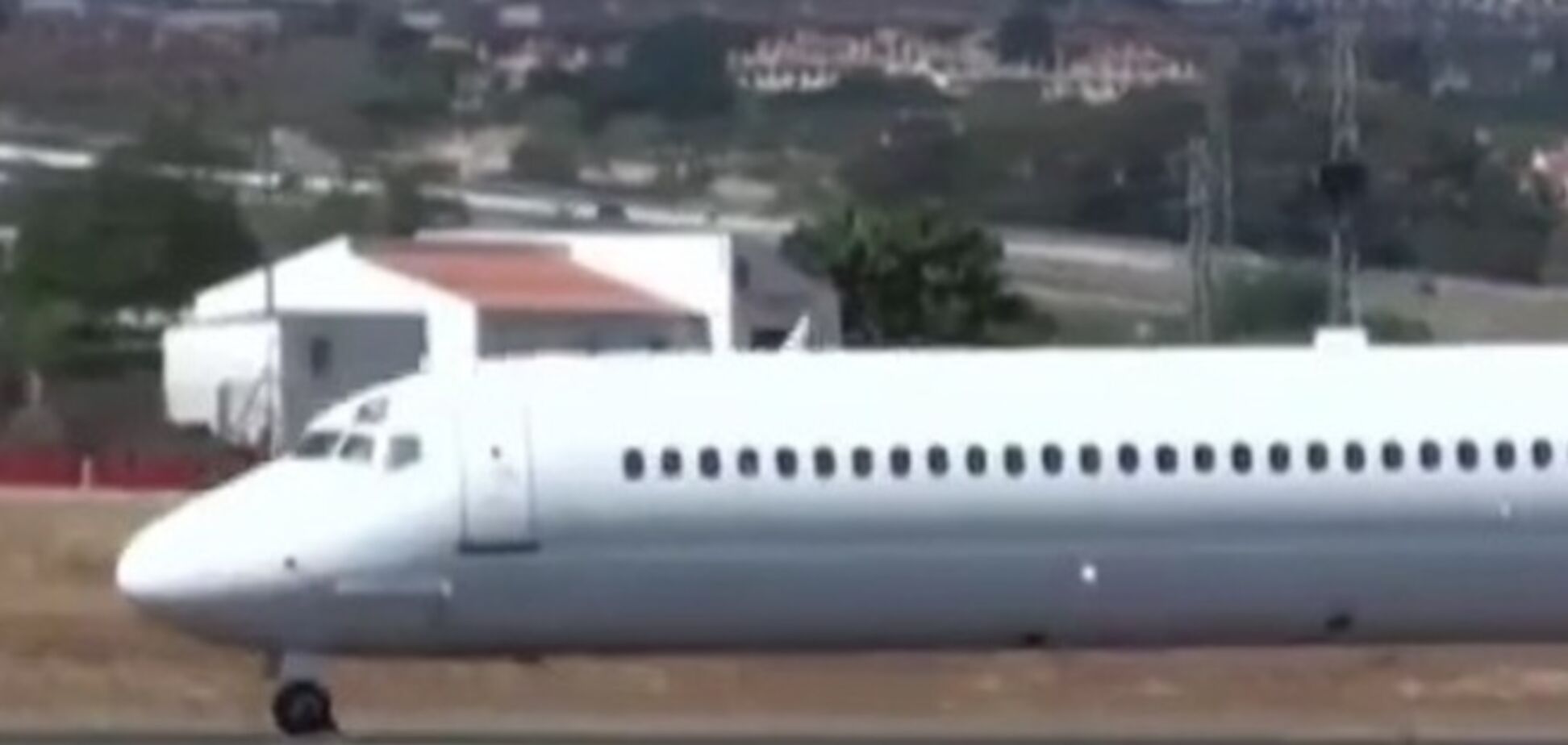 В Мали обнаружены обломки алжирского самолета с сотней погибших 