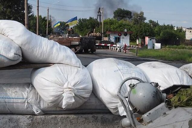 В Лисичанске милиция с оружием проигнорировала террористов