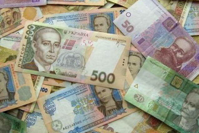 У украинцев заберут из зарплат 1,5% на армию