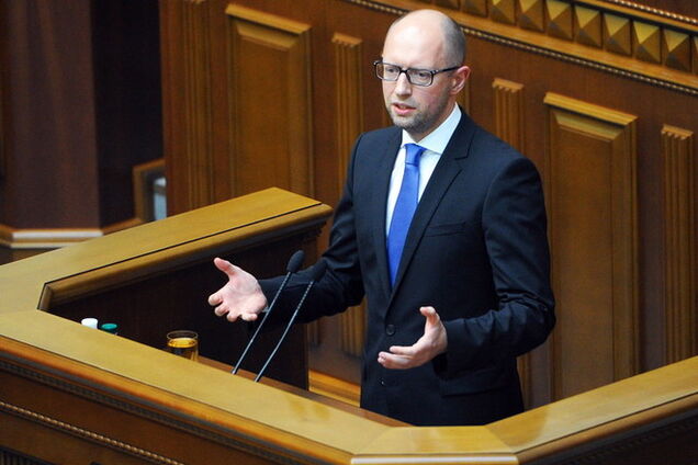 Сенаторы США призвали Яценюка не уходить с премьерского поста