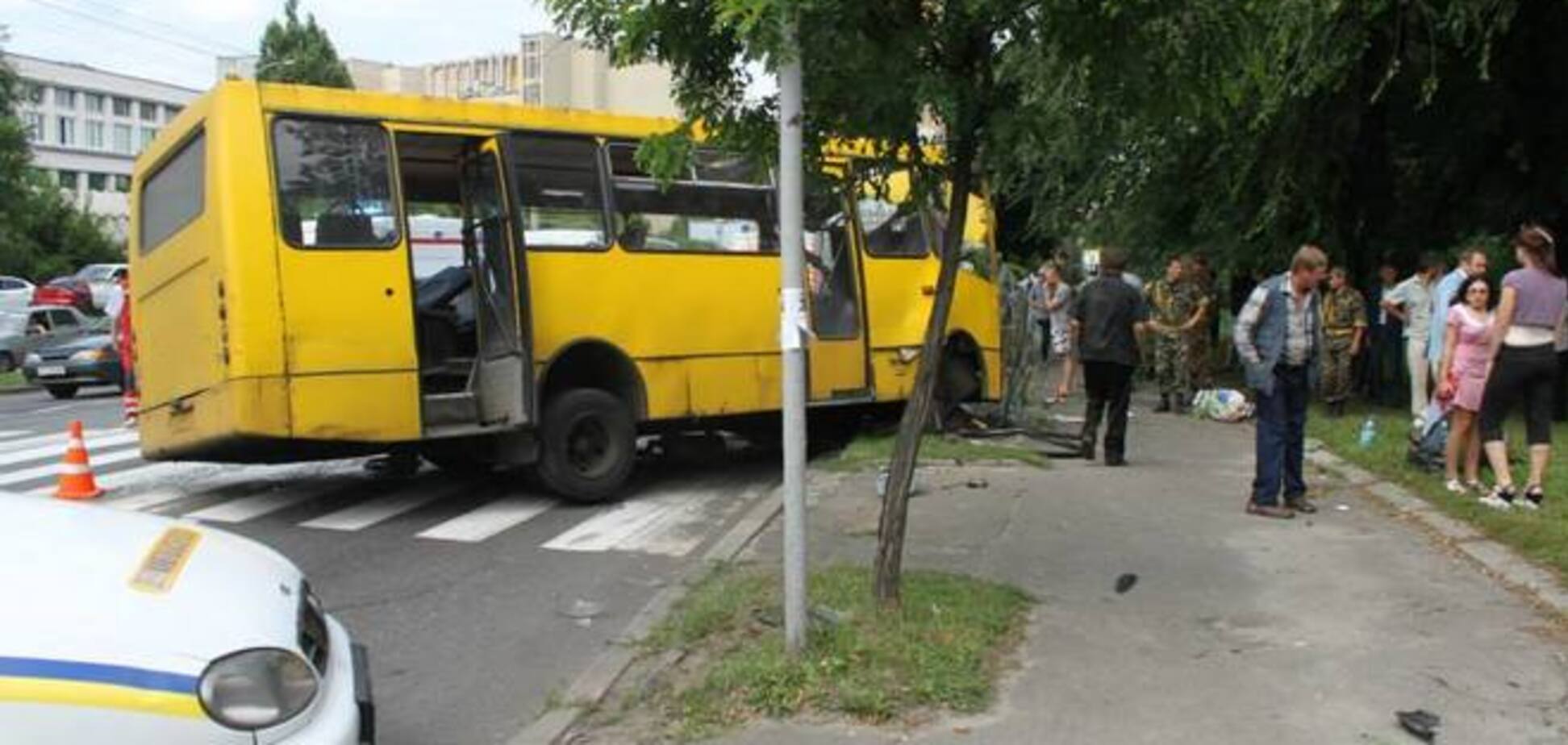 После ДТП с маршруткой в Киеве госпитализировано девять пассажиров