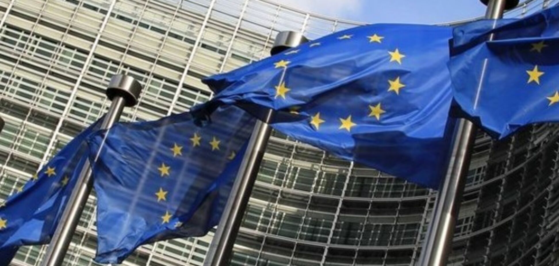 ЕК разработает законодателство для введения санкций против России