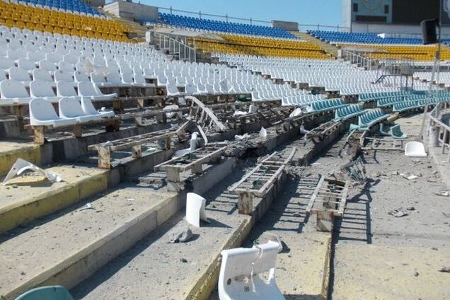 В Луганске обстреляли стадион 'Зари'