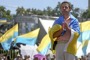 На віче на Майдані обговорять воєнний стан і керівництво АТО