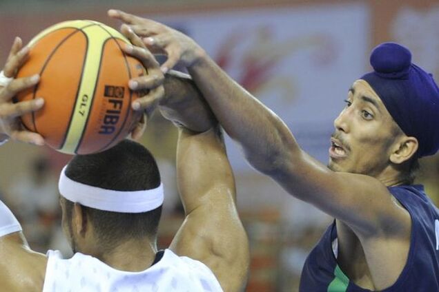 ФИБА намерена разрешить головные уборы в баскетболе