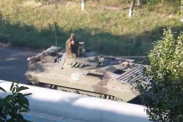 Из России на Луганщину въехала колонна из 40 единиц военной техники