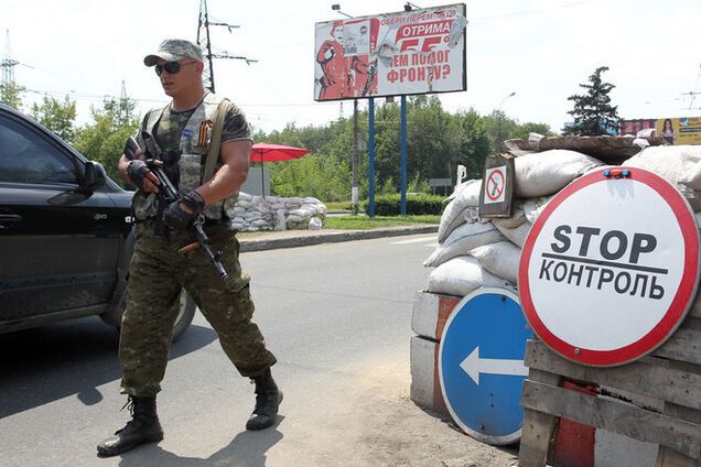 Викрадених терористами 'ЛНР' дітей-сиріт повернули в Україну