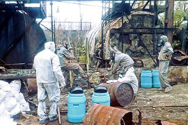 Террористы пригрозили взорвать химзавод и расстрелять пленных при повторном штурме Горловки