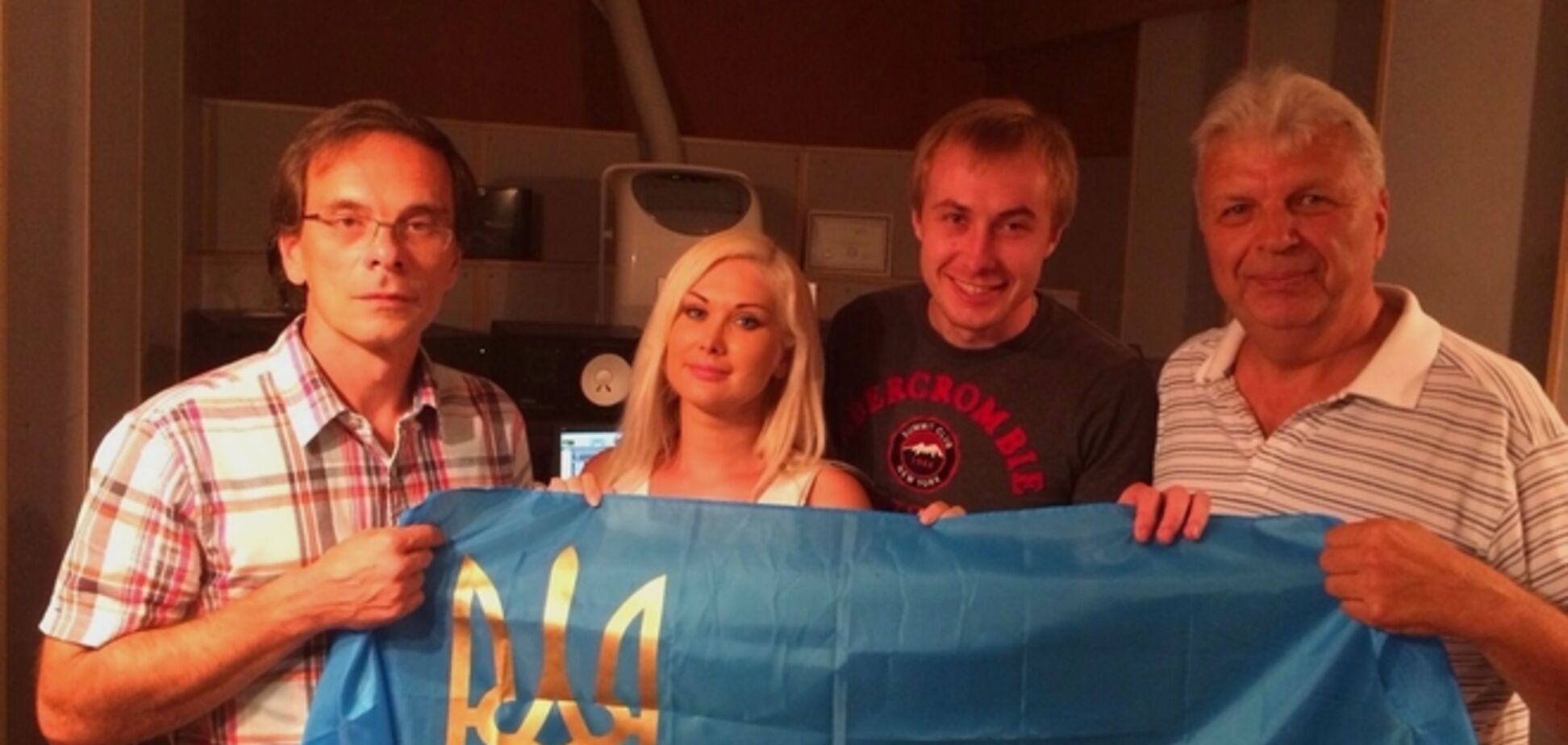 Катя Бужинская записала песню про украинского солдата