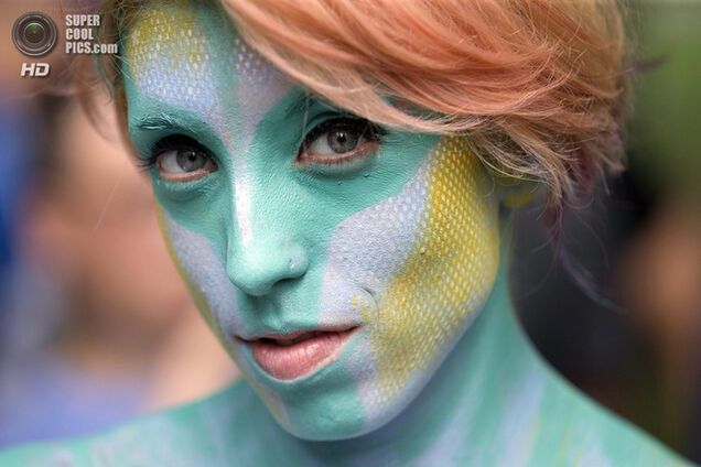 Бодипейнтинг посреди Манхэттена