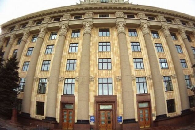 61 дитини евакуювали з Луганського дитячого будинку в Харків