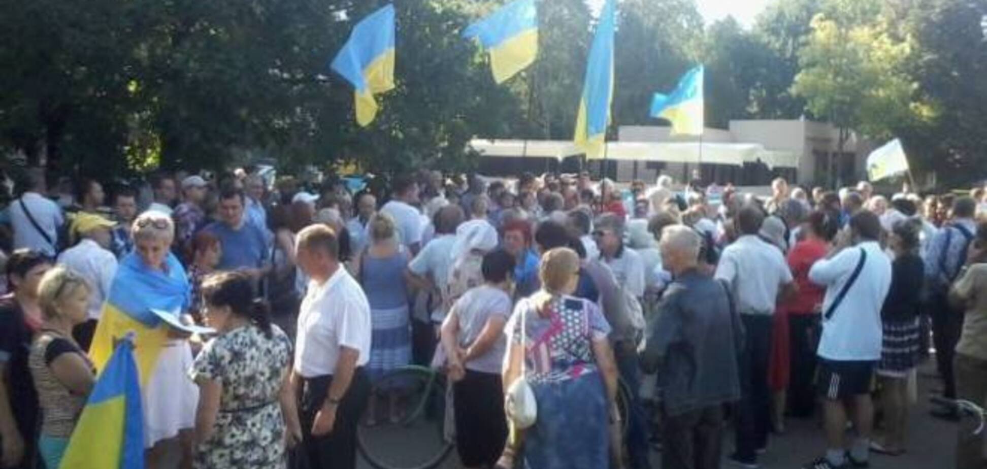 Жители Славянска потребовали люстрировать местную власть