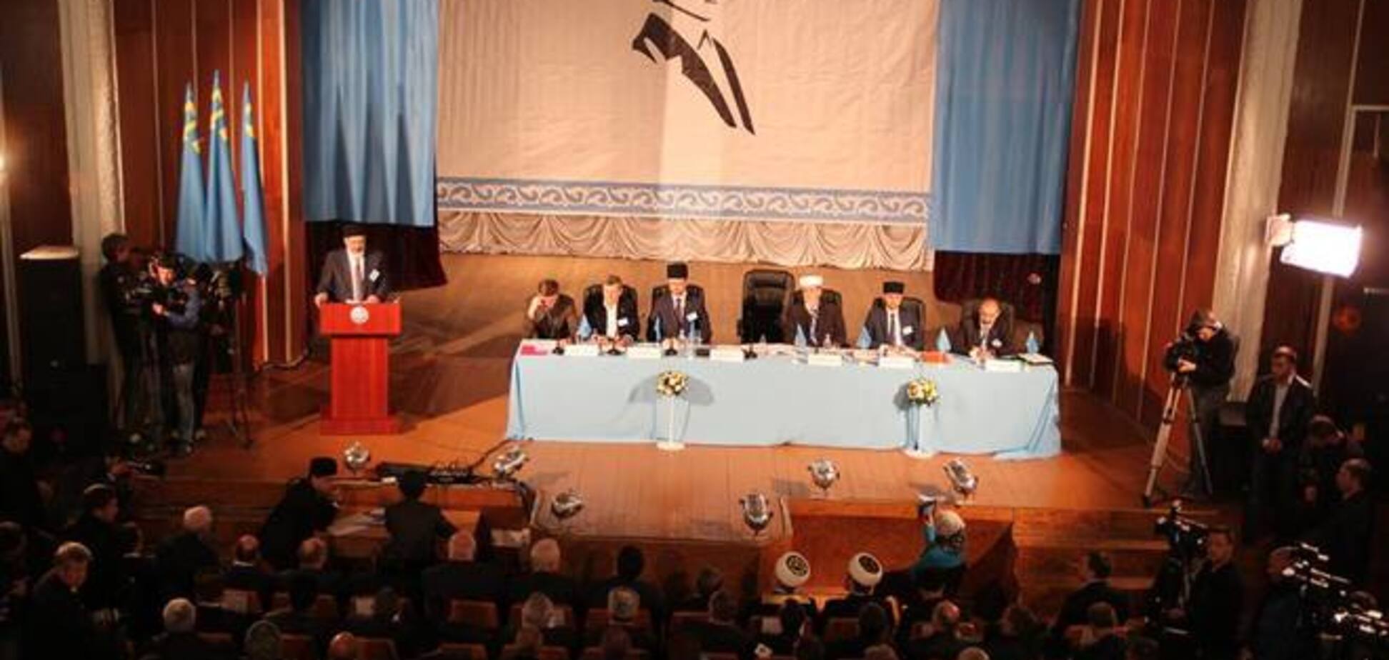 Заседание крымского Меджлиса перенесли на Херсонщину