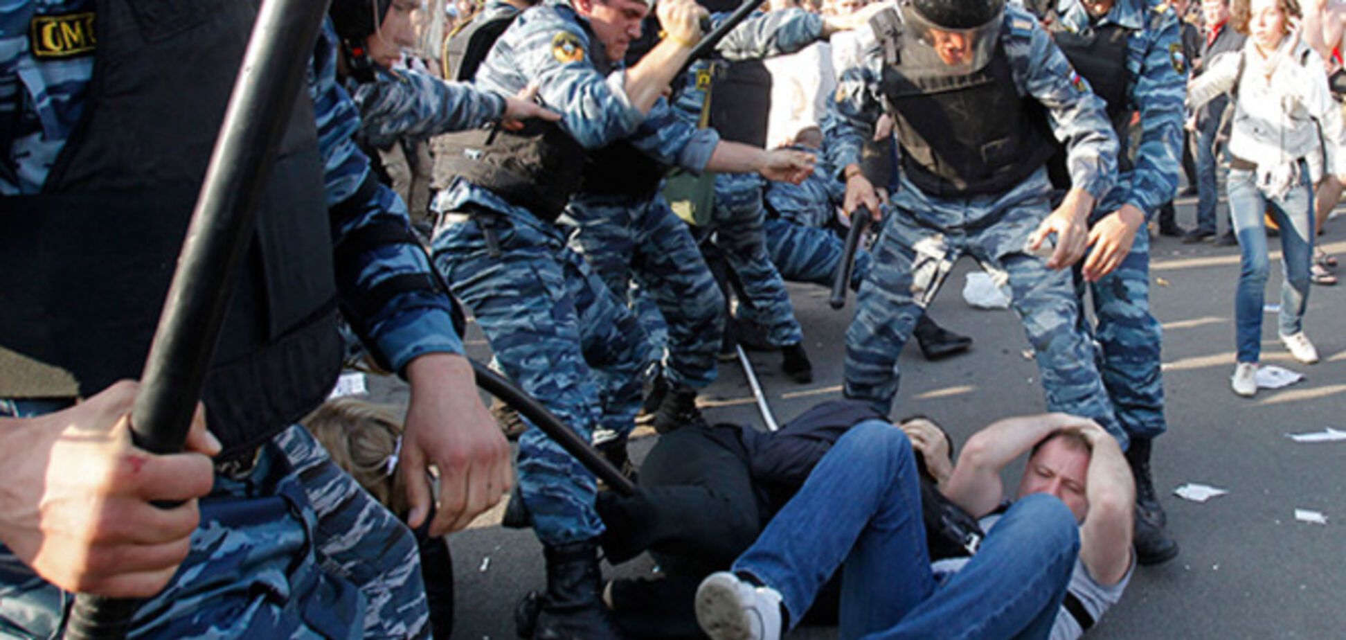 В России решили освободить полицейских от ответственности за телесные повреждения