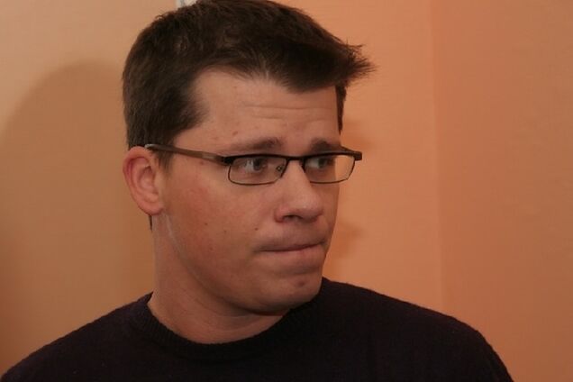 Гарик Харламов просит не убивать мирных жителей в Донецке