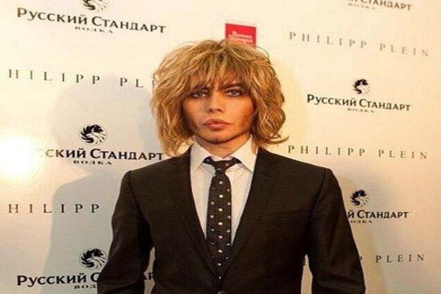 Зверев опубликовал фото обнаженной Собчак