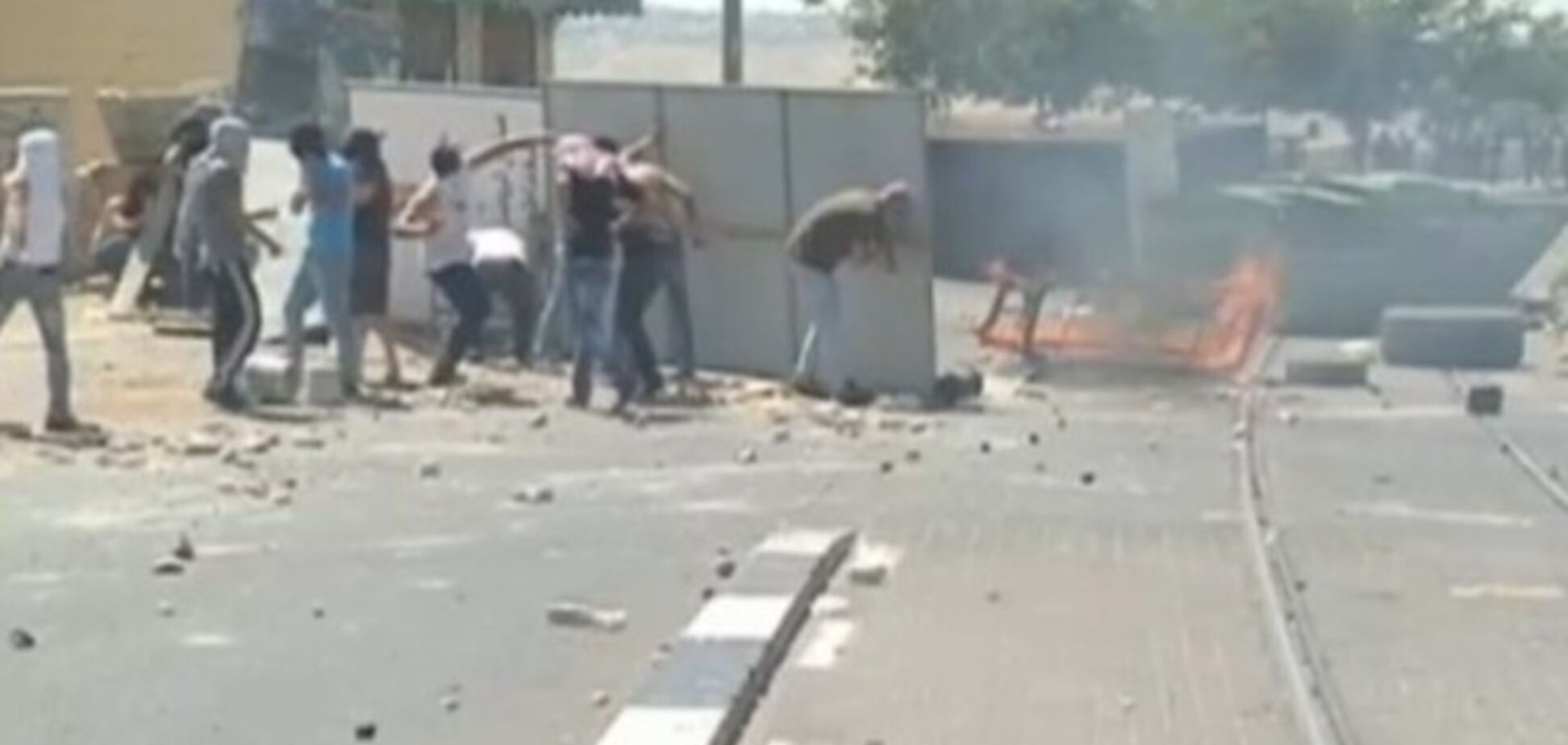 Арабы атаковали Израиль после убийства палестинского подростка 