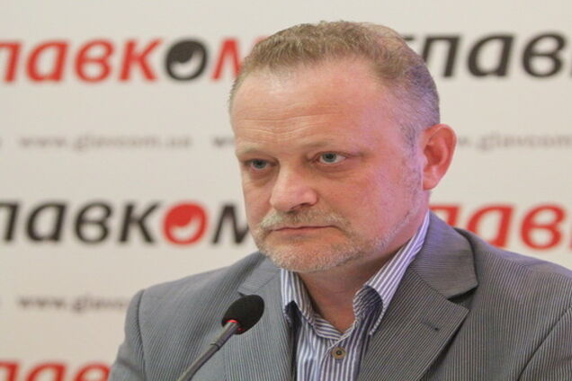 В развале КПУ эксперт разглядел интерес олигархов