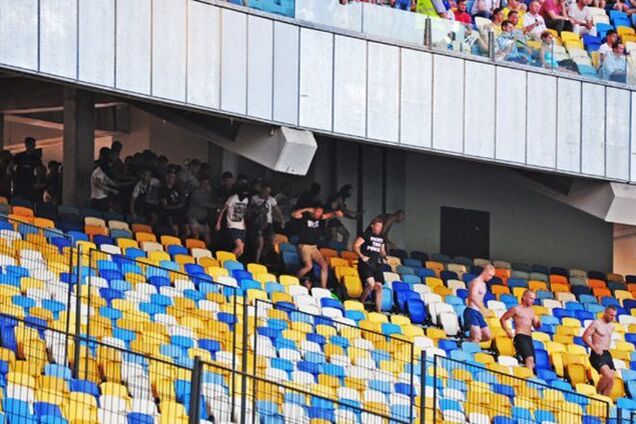 Атака на 'Днепр'. Кто пытается дискредитировать украинский футбол и ультрас?