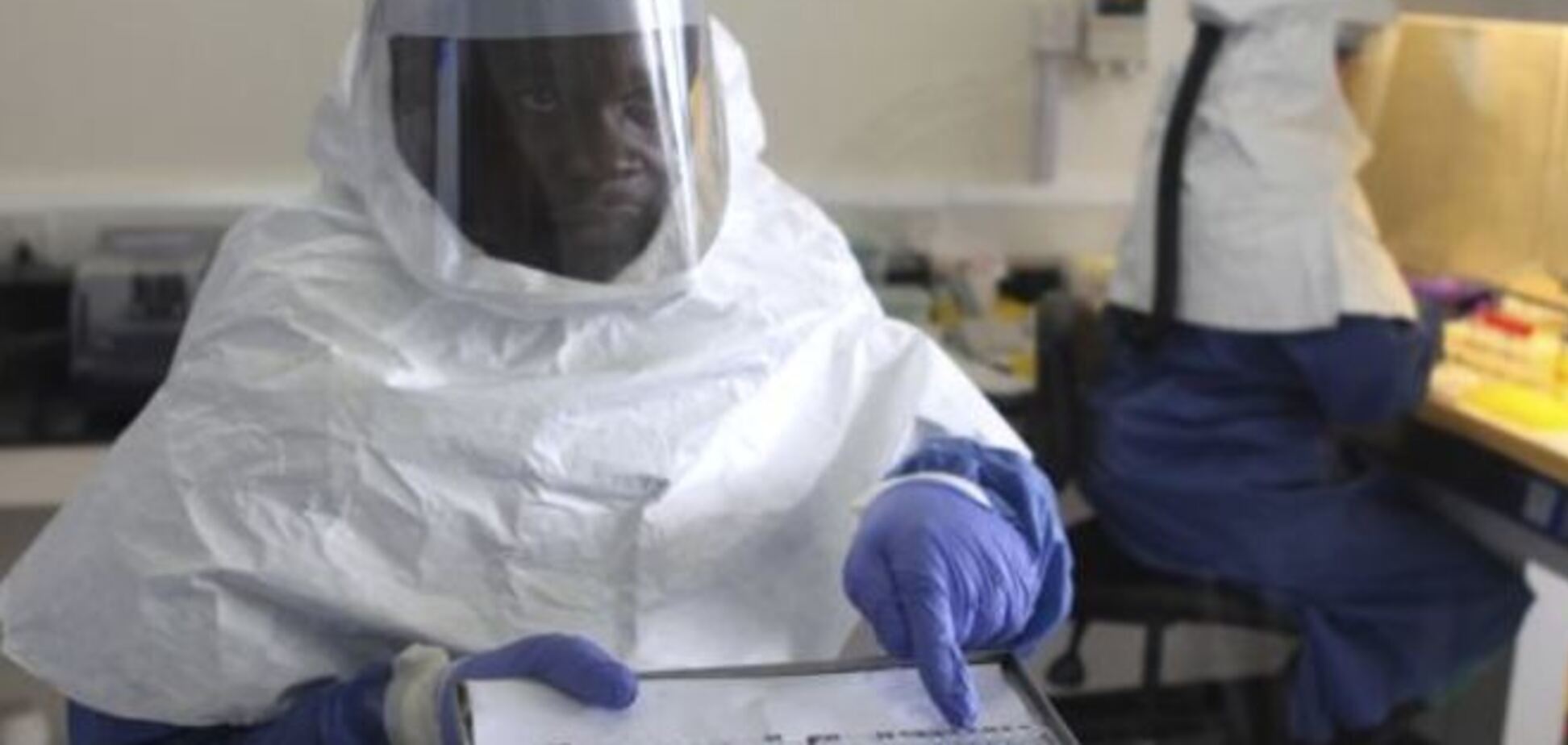 Главный врач Сьерра-Леоне умер от лихорадки Эбола