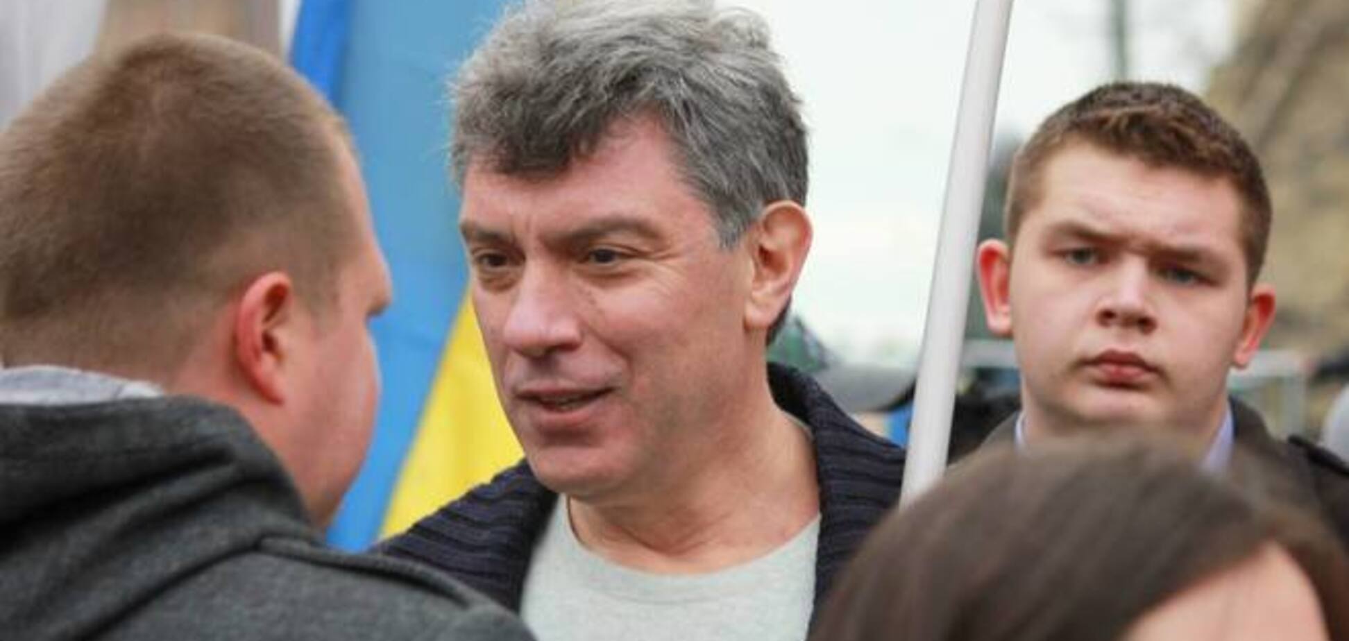 Немцов сравнил Путина с 'загнанной в угол крысой'