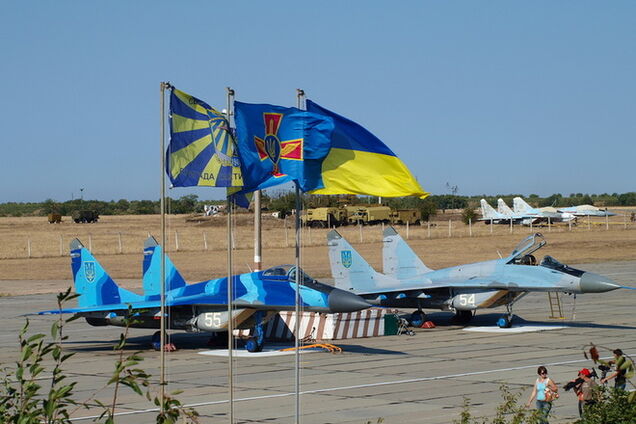 Украинская авиация разбомбила скопление боевиков под Макеевкой