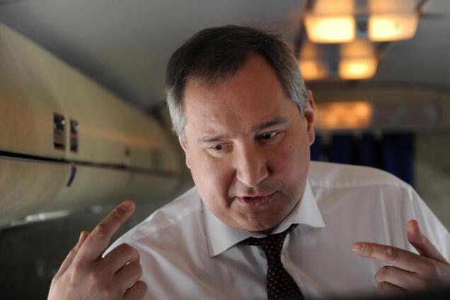 Рогозин пообещал построить российский ледокольный авианосец