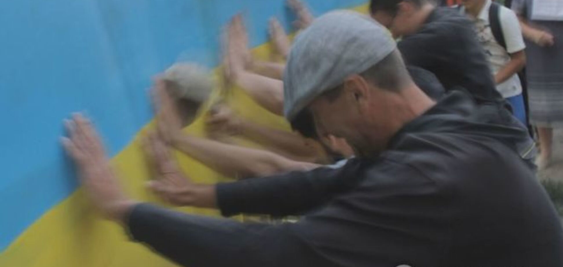 Штурмом объекта Минобороны руководили 'свободовцы' - очевидцы