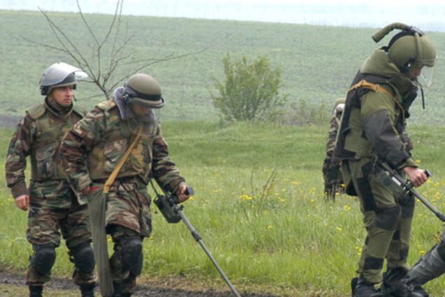 За время АТО обезвредили более 4 тысяч взрывоопасных предметов