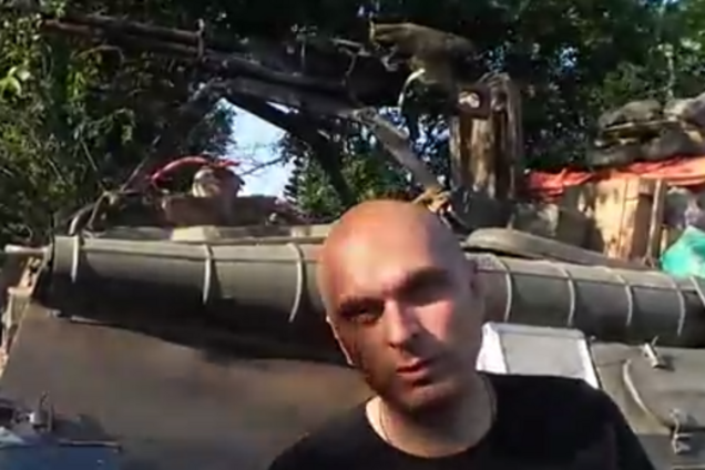 Украинские десантники разжились целым арсеналом брошенного боевиками вооружения