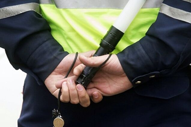 В Киеве пьяный нарушитель ПДД сжег свой мопед