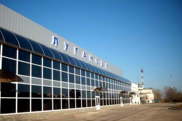 Террористы из минометов атаковали аэропорт Луганска